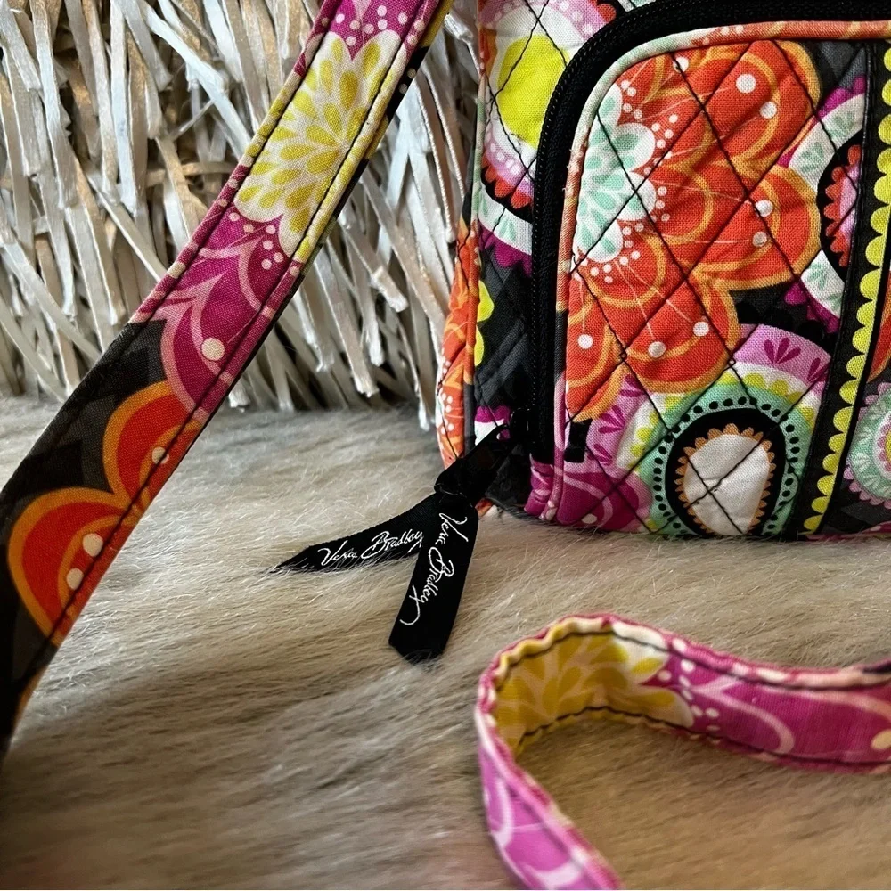 VERA BRADLEY Ziggy Zinnia 2014  Little Hipster Crossbody Pink Orange Floral
